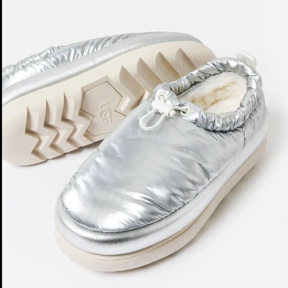 UGG Women’s Maxi Clog Metallic Silver size 9 platform chunky - Picture 1 of 13